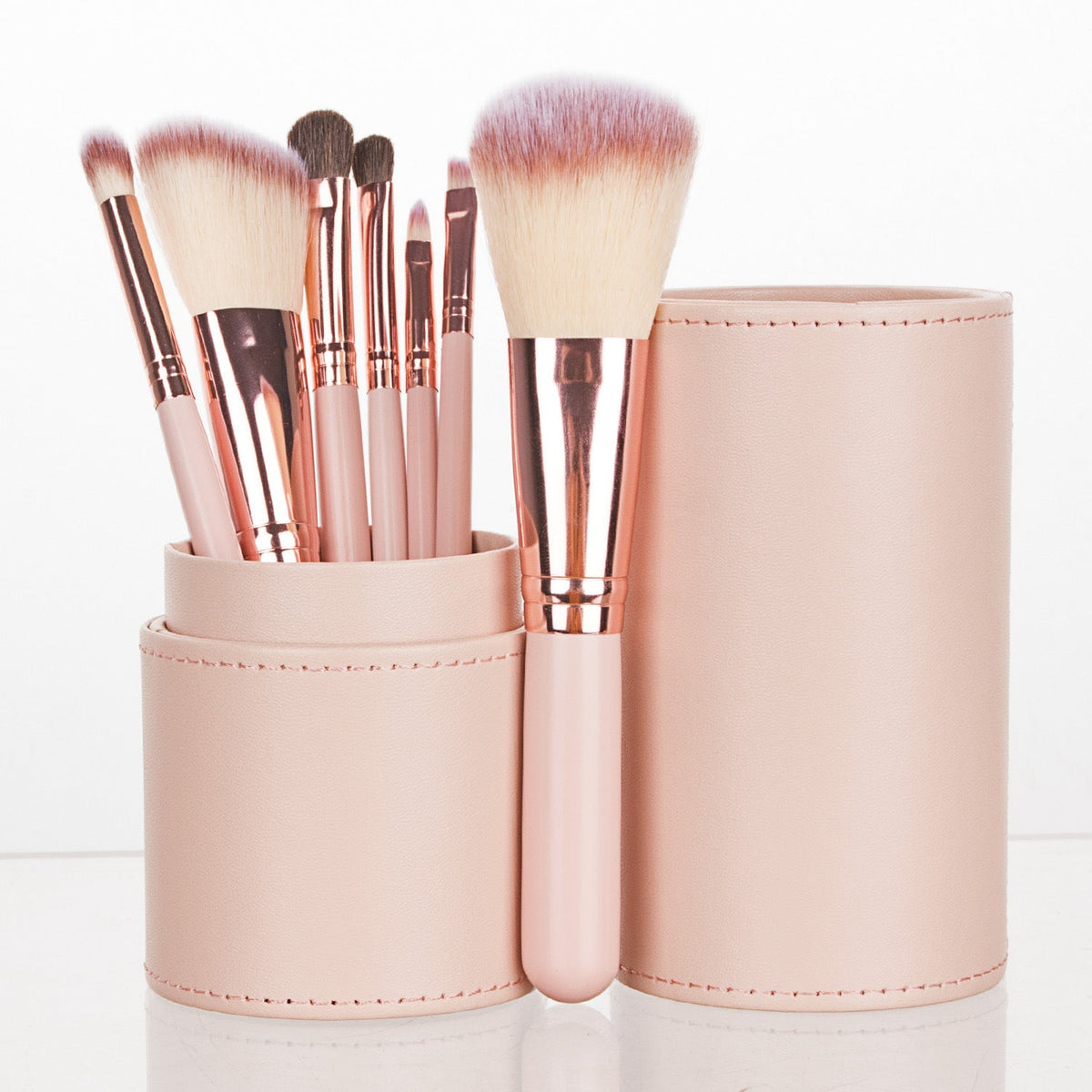 7 Piece Portable Makeup Brush Set with Storage Holder
